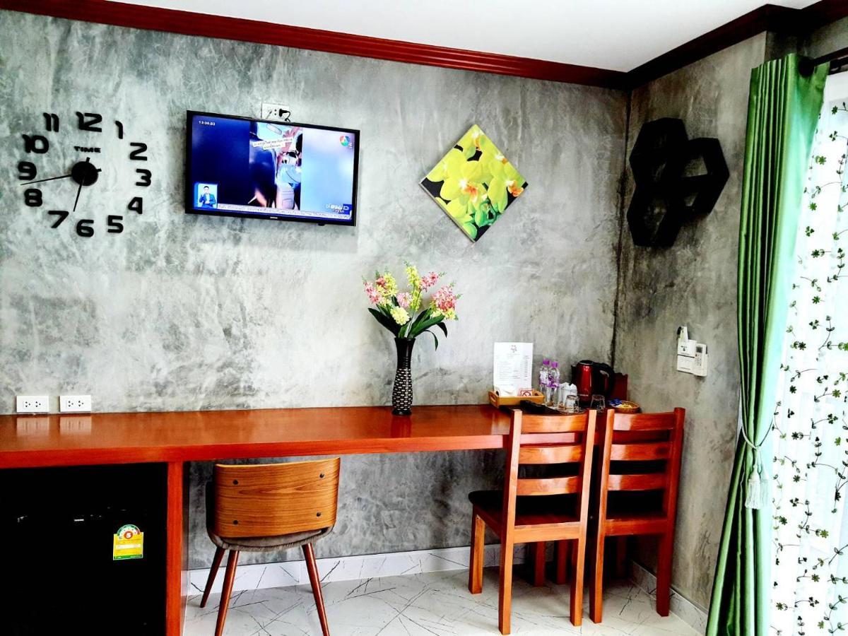 Areeya Phubeach Resort Coliving Coworking Ao Nang Kültér fotó