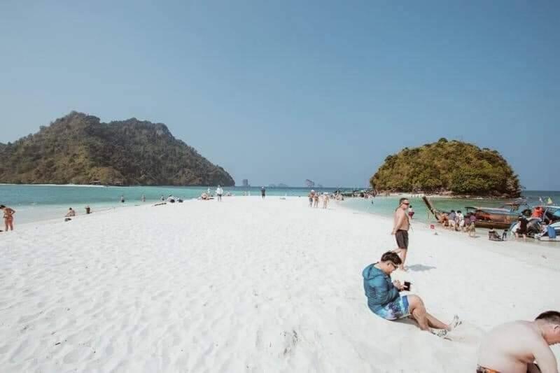 Areeya Phubeach Resort Coliving Coworking Ao Nang Kültér fotó
