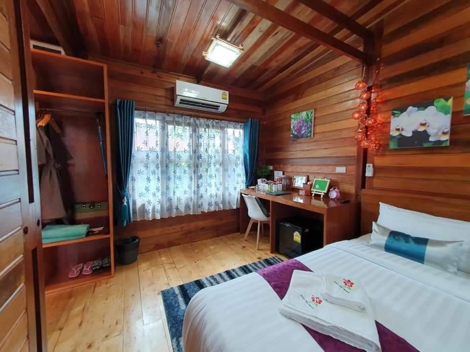 Areeya Phubeach Resort Coliving Coworking Ao Nang Kültér fotó
