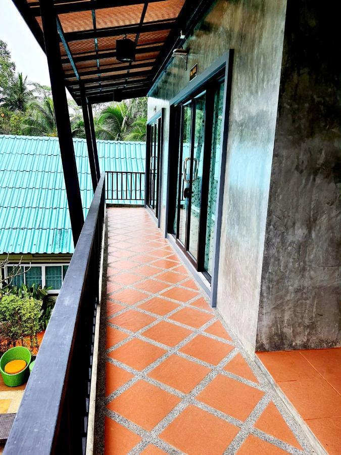 Areeya Phubeach Resort Coliving Coworking Ao Nang Kültér fotó